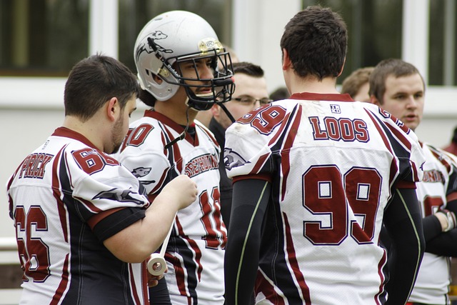 郭艾倫12投16中砍下32分5助攻7籃板 瓊斯貢獻34分8助攻6籃板 廣州隊以140分大勝吉林隊.