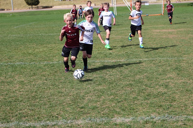 曼晚：通过关闭员工食堂，曼联每年能节省100多万英镑.